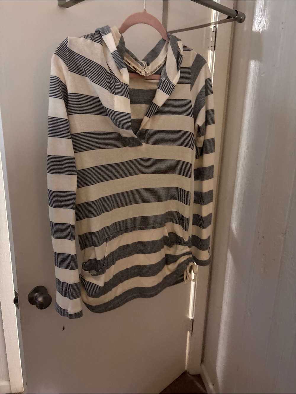 Roxy-Striped Hooded Pullover Sweater - Cream & Navy